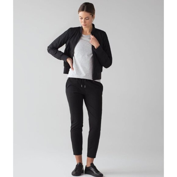 Lululemon On The Fly Pant *Woven 28" Black Size 6 - Picture 1 of 7